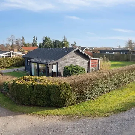 Newly Renovated With A Fantastisc View Of Water And Bog Holiday home *