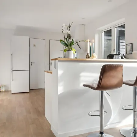 Feriehus House With A Beautiful View Of The Sea And Bogo *