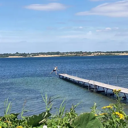 Feriebolig Med Fantastisk Udsigt Til Hav Og Bogø